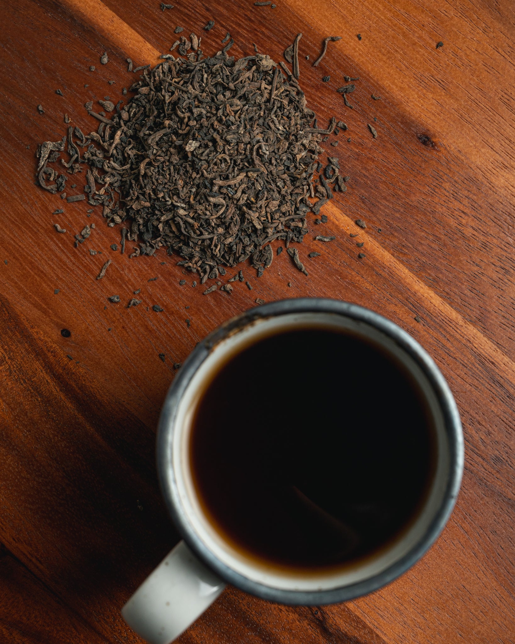 Black and Dark – Cured Leaves Tea